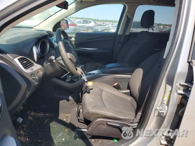 Zdjęcie 7 z 13 samochodu: 2020 DODGE JOURNEY SE VIN:3C4PDCAB0LT194945 - miniatura