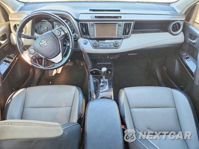 Zdjęcie 8 z 13 samochodu: 2016 TOYOTA RAV4 HV LIMITED VIN:JTMDJREV7GD031840 - miniatura