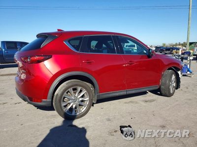 Trzecie zdjęcie samochodu z tyłu: 2021 MAZDA CX-5 GRAND TOURING VIN:JM3KFBDM6M1426914 - miniatura