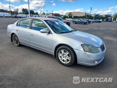 Czwarte zdjęcie samochodu z boku: 2005 NISSAN ALTIMA 2.5 VIN:1N4AL11E15N929349 - miniatura