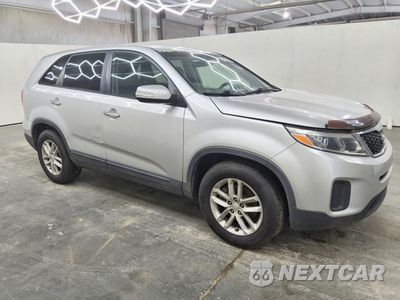 Czwarte zdjęcie samochodu z boku: 2014 KIA SORENTO LX VIN:5XYKT3A62EG443711 - miniatura