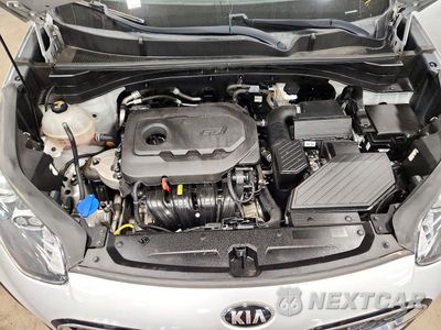 Zdjęcie 12 z 13 samochodu: 2021 KIA SPORTAGE LX VIN:KNDPM3AC4M7918697 - miniatura