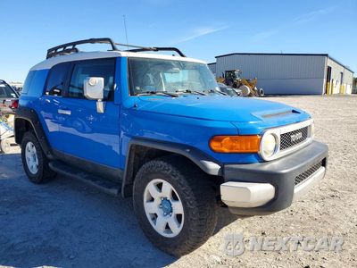 Czwarte zdjęcie samochodu z boku: 2007 TOYOTA FJ CRUISER BASE VIN:JTEBU11FX70006089 - miniatura