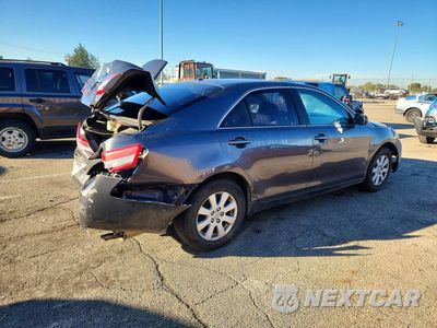 Trzecie zdjęcie samochodu z tyłu: 2011 TOYOTA CAMRY LE VIN:4T4BF3EKXBR168213 - miniatura