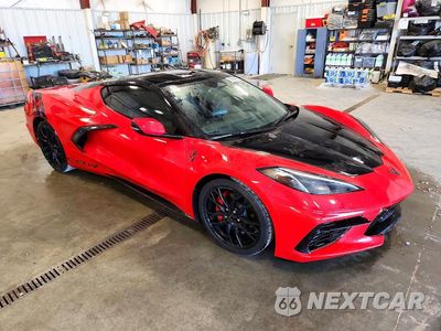Czwarte zdjęcie samochodu z boku: 2024 CHEVROLET CORVETTE STINGRAY 1LT VIN:1G1YA2D40R5116347 - miniatura