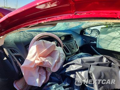 Zdjęcie 9 z 12 samochodu: 2014 FORD FOCUS SE VIN:1FADP3K28EL326444 - miniatura
