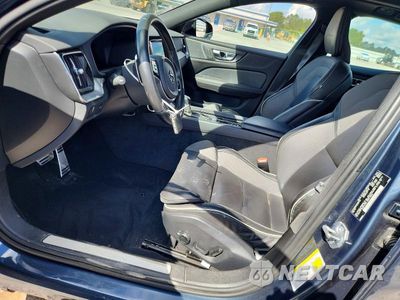 Zdjęcie 7 z 12 samochodu: 2019 VOLVO S60 T5 R-DESIGN VIN:7JR102FM1KG007139 - miniatura