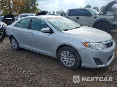 Czwarte zdjęcie samochodu z boku: 2014 TOYOTA CAMRY L VIN:4T1BF1FK8EU743992 - miniatura