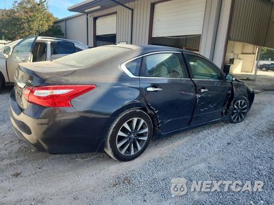 Trzecie zdjęcie samochodu z tyłu: 2017 NISSAN ALTIMA VIN:1N4AL3AP6HC138442 - miniatura