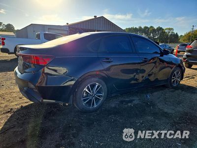 Trzecie zdjęcie samochodu z tyłu: 2024 KIA FORTE LXS VIN:3KPF24AD2RE802566 - miniatura