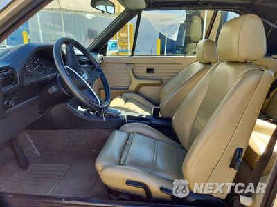 Zdjęcie 7 z 12 samochodu: 1987 BMW 325 I AUTOMATIC VIN:WBABB230XH8855020 - miniatura