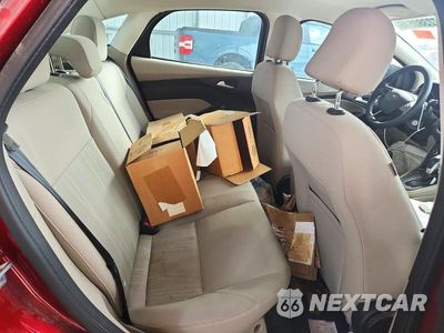 Zdjęcie 10 z 12 samochodu: 2016 FORD FOCUS SE VIN:1FADP3F28GL237678 - miniatura
