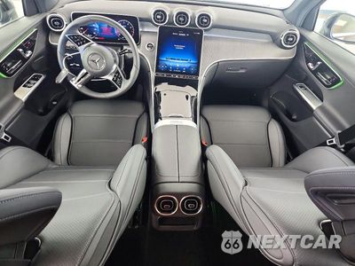 Zdjęcie 8 z 12 samochodu: 2026 MERCEDES-BENZ GLC 300 VIN:W1NKM4GB9TF590771 - miniatura