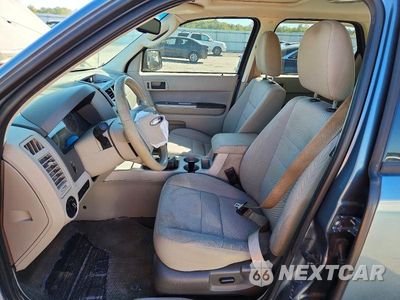 Zdjęcie 7 z 13 samochodu: 2012 FORD ESCAPE XLT VIN:1FMCU9DG4CKB63154 - miniatura