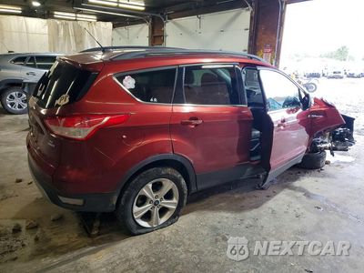 Trzecie zdjęcie samochodu z tyłu: 2016 FORD ESCAPE SE VIN:1FMCU9GX1GUB68849 - miniatura