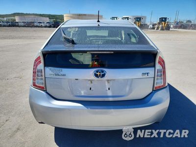 Zdjęcie 6 z 12 samochodu: 2015 TOYOTA PRIUS TWO VIN:JTDKN3DU8F0445538 - miniatura