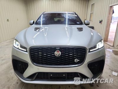 Piąte zdjęcie samochodu w środku: 2021 JAGUAR F-PACE SVR VIN:SADCZ2EE7MA688828 - miniatura