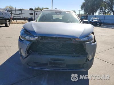 Piąte zdjęcie samochodu w środku: 2024 TOYOTA COROLLA CROSS L VIN:7MUAAABG0RV095077 - miniatura