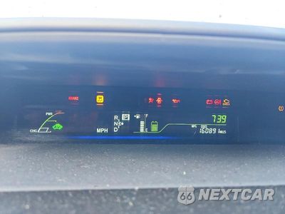 Zdjęcie 9 z 12 samochodu: 2014 TOYOTA PRIUS V FIVE VIN:JTDZN3EUXEJ006217 - miniatura