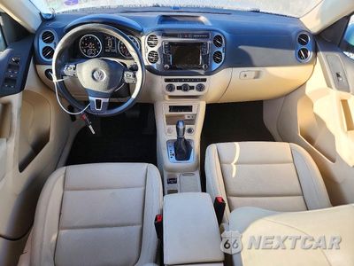 Zdjęcie 8 z 13 samochodu: 2017 VOLKSWAGEN TIGUAN S VIN:WVGBV7AX0HK005161 - miniatura