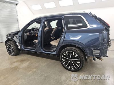 Drugie zdjęcie samochodu z przodu: 2025 VOLVO XC90 PLUS VIN:YV4062PB8S1386971 - miniatura