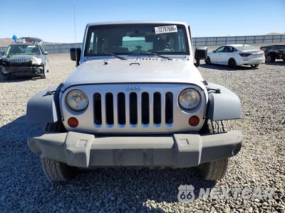 Piąte zdjęcie samochodu w środku: 2009 JEEP WRANGLER X VIN:1J4FA24129L769546 - miniatura
