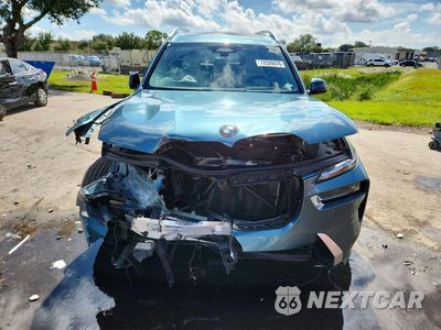 Piąte zdjęcie samochodu w środku: 2025 BMW X7 XDRIVE40I VIN:5UX23EM0XS9Y59889 - miniatura