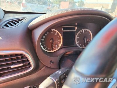 Zdjęcie 9 z 12 samochodu: 2017 INFINITI QX30 PREMIUM VIN:SJKCH5CR4HA026777 - miniatura