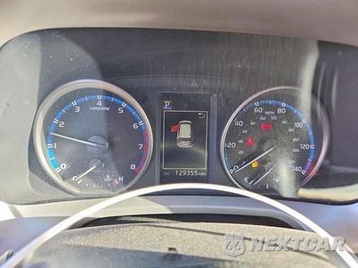 Zdjęcie 9 z 12 samochodu: 2018 TOYOTA RAV4 XLE VIN:2T3RFREV9JW797022 - miniatura