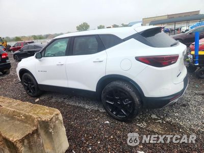 Drugie zdjęcie samochodu z przodu: 2023 CHEVROLET BLAZER 2LT VIN:3GNKBHR41PS110315 - miniatura