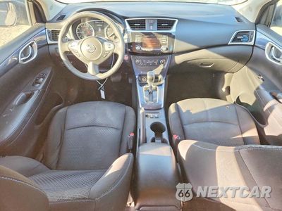 Zdjęcie 8 z 13 samochodu: 2017 NISSAN SENTRA SR VIN:3N1AB7AP6HY370375 - miniatura