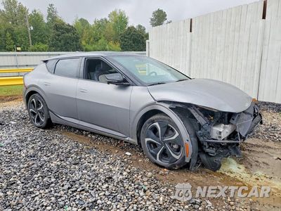 Czwarte zdjęcie samochodu z boku: 2023 KIA EV6 GT LINE VIN:KNDC4DLC3P5139289 - miniatura