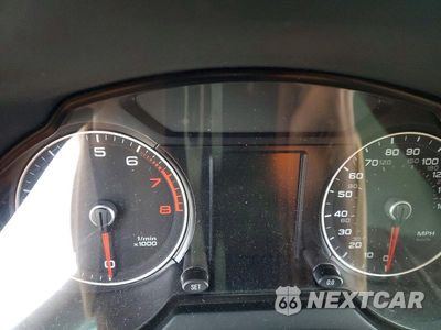 Zdjęcie 9 z 13 samochodu: 2017 AUDI Q5 PREMIUM VIN:WA1C2AFP1HA070771 - miniatura