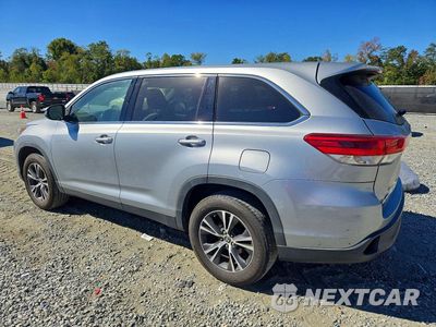 Drugie zdjęcie samochodu z przodu: 2019 TOYOTA HIGHLANDER LE VIN:5TDZARFH1KS055109 - miniatura