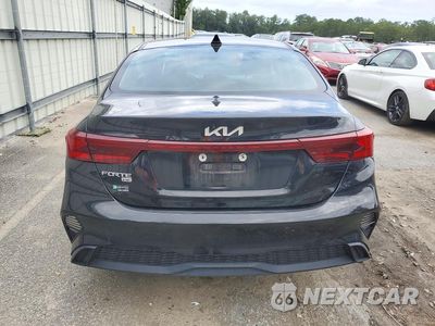 Zdjęcie 6 z 12 samochodu: 2023 KIA FORTE LX VIN:3KPF24AD7PE606992 - miniatura
