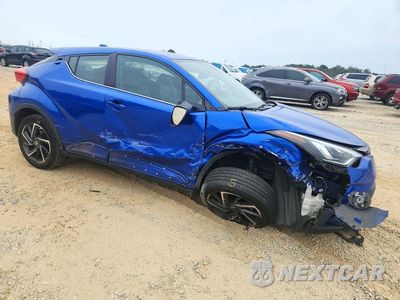 Czwarte zdjęcie samochodu z boku: 2022 TOYOTA C-HR LIMITED VIN:NMTKHMBXXNR145343 - miniatura