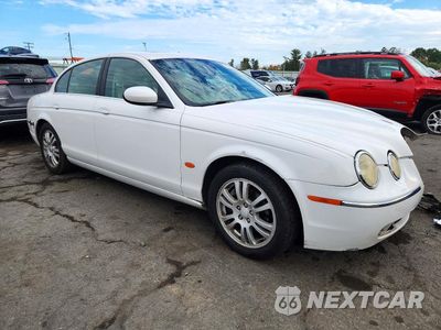 Czwarte zdjęcie samochodu z boku: 2005 JAGUAR S-TYPE VIN:SAJWA01T75FN48969 - miniatura