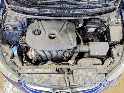 Zdjęcie 11 z 12 samochodu: 2013 HYUNDAI ELANTRA GLS VIN:5NPDH4AE3DH401966 - miniatura