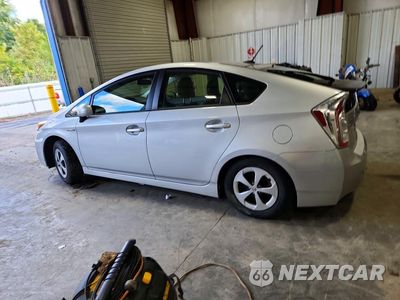 Drugie zdjęcie samochodu z przodu: 2013 TOYOTA PRIUS THREE VIN:JTDKN3DU8D5629670 - miniatura