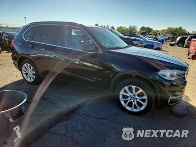 Czwarte zdjęcie samochodu z boku: 2016 BMW X5 XDR40E VIN:5UXKT0C57G0S76627 - miniatura