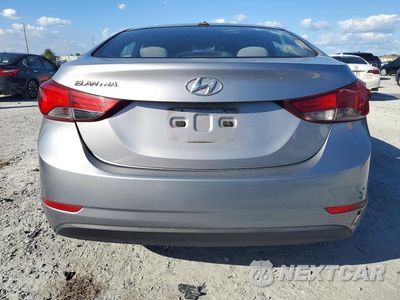 Zdjęcie 6 z 12 samochodu: 2016 HYUNDAI ELANTRA SE VIN:5NPDH4AE5GH706616 - miniatura