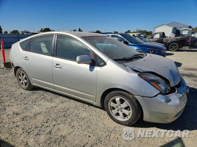 Czwarte zdjęcie samochodu z boku: 2005 TOYOTA PRIUS BASE VIN:JTDKB20U150121712 - miniatura