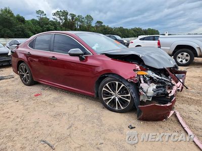 Czwarte zdjęcie samochodu z boku: 2018 TOYOTA CAMRY SE VIN:4T1B11HK5JU652748 - miniatura