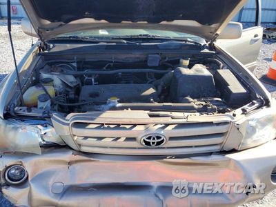Zdjęcie 12 z 13 samochodu: 2007 TOYOTA HIGHLANDER BASE VIN:JTEGD21A870162745 - miniatura