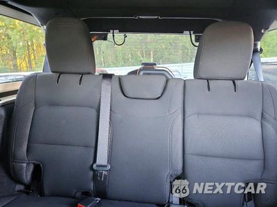 Zdjęcie 10 z 13 samochodu: 2022 JEEP WRANGLER UNLIMITED SPORT VIN:1C4HJXDNXNW149695 - miniatura