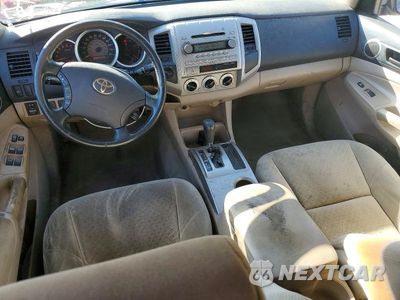 Zdjęcie 8 z 12 samochodu: 2006 TOYOTA TACOMA DOUBLE CAB LONG BED VIN:5TEMU52N86Z291478 - miniatura
