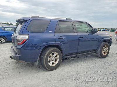 Trzecie zdjęcie samochodu z tyłu: 2020 TOYOTA 4RUNNER SR5 VIN:JTEZU5JR1L5225617 - miniatura