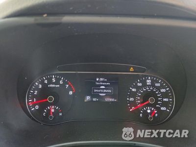 Zdjęcie 9 z 13 samochodu: 2022 KIA SOUL LX VIN:KNDJ23AU8N7834646 - miniatura