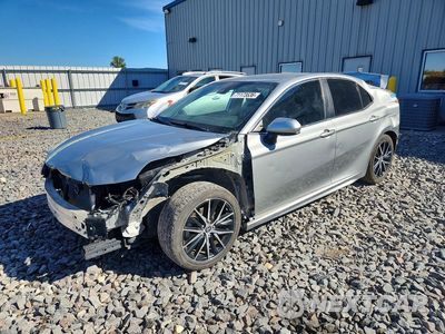 2021 TOYOTA CAMRY SE 4T1G11AK4MU602279 - główne zdjęcie licytacji z USA - miniatura