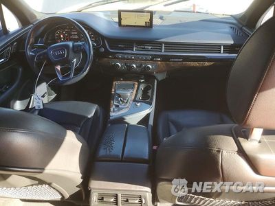 Zdjęcie 8 z 13 samochodu: 2019 AUDI Q7 PREMIUM PLUS VIN:WA1LAAF76KD000305 - miniatura